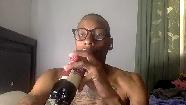 KingDerRico online show from October 12, 6:24 pm