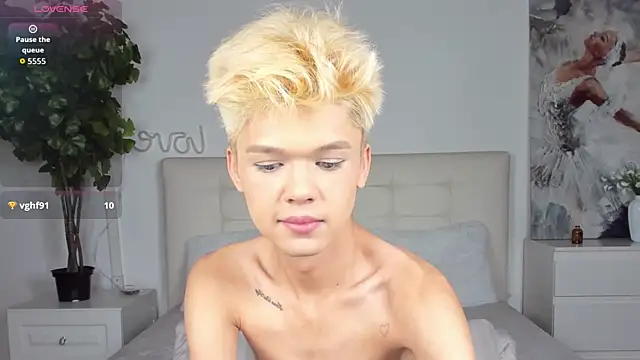 Felix Rey online show from November 26, 8:56 pm