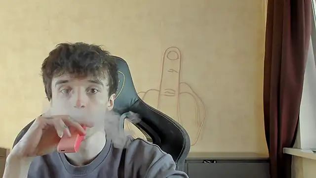 MasonWarholl online show from March 10, 3:51 pm