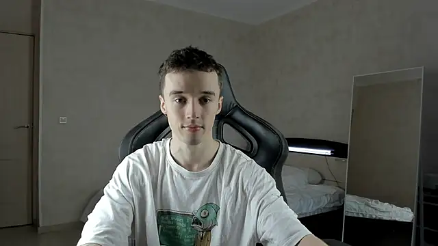 Snapshot of MasonWarholl chatting on March 2, 3:09 pm MasonWarholl online show from March 2, 3:09 pm