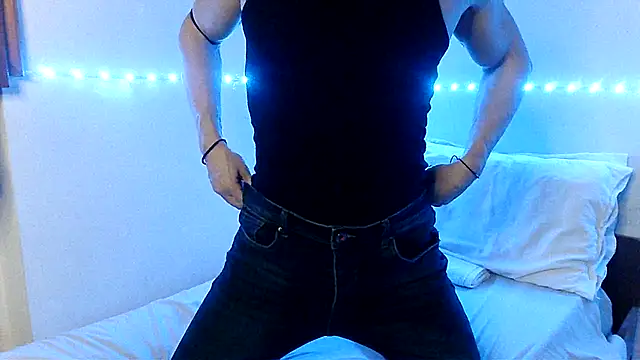 Alexx Fit023 online show from February 27, 9:47 pm