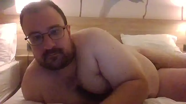 iammtheniceguy online show from October 20, 8:35 pm