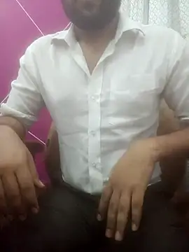 Snapshot of zakly69 chatting on October 29, 1:14 pm zakly69 online show from October 29, 1:14 pm