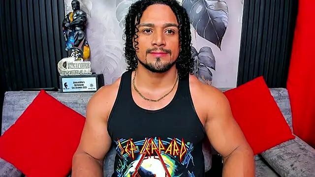 MikeEstevess online show from March 11, 8:32 am