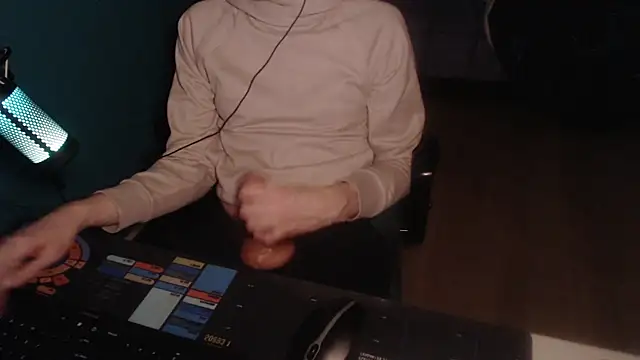 DreamyVibes online show from November 9, 4:49 am