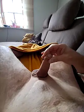 oldermanforwomen online show from October 12, 9:47 am