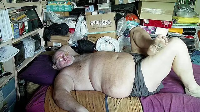 hadeszeuss2 online show from October 13, 3:18 pm