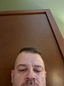 Davo84123 online show from March 1, 1:33 pm