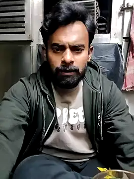 Snapshot of rayhan085 chatting on December 11, 12:49 pm rayhan085 online show from December 11, 12:49 pm