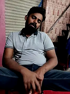 Snapshot of rayhan085 chatting on February 5, 5:43 pm rayhan085 online show from February 5, 5:43 pm