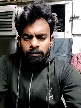 Snapshot of rayhan085 chatting on December 10, 7:11 pm rayhan085 online show from December 10, 7:11 pm