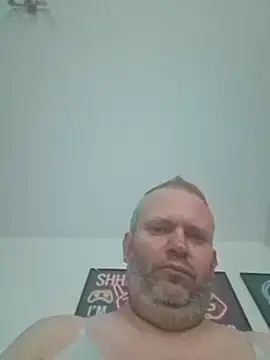 ShyBoy1982 online show from November 9, 12:25 am