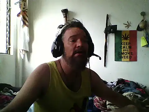 Snapshot of LECHEBALLS chatting on September 20, 9:26 pm LECHEBALLS online show from September 20, 9:26 pm