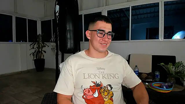 owengray2n online show from January 25, 11:43 pm