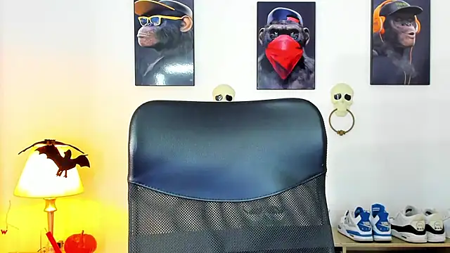 Hazzan Velez online show from October 22, 3:54 am