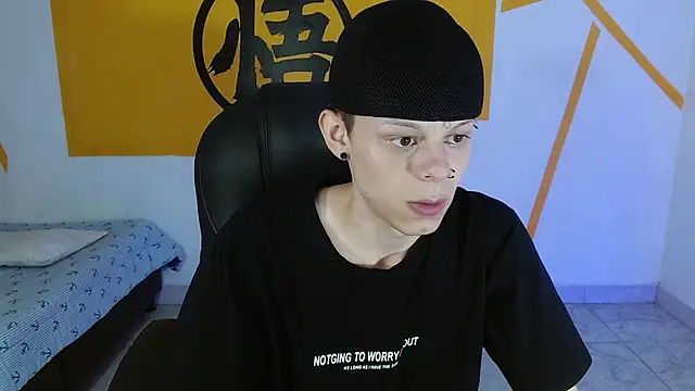 Snapshot of Matthew_Boy_ chatting on February 7, 11:34 am Matthew Boy  online show from February 7, 11:34 am