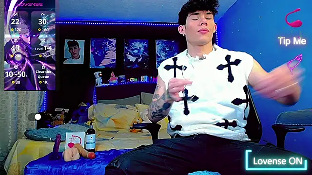 thiagomurphyy online show from October 11, 5:33 am