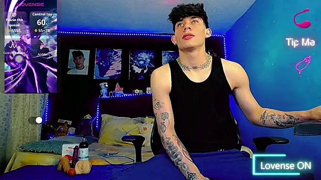 thiagomurphyy online show from October 23, 11:08 pm