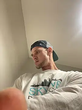 Snapshot of Camcam21 chatting on March 8, 6:30 am Camcam21 online show from March 8, 6:30 am