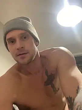 Snapshot of Camcam21 chatting on February 2, 6:59 am Camcam21 online show from February 2, 6:59 am