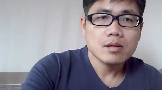 findagirlfriend online show from March 6, 6:41 am