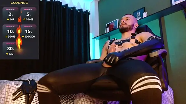 castle 87 online show from November 25, 9:28 pm