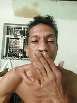 Pinitos69 online show from November 26, 4:15 am