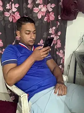 outropirocudo online show from June 22, 4:19 am