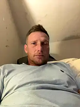 aaronmc311840 online show from October 6, 12:04 am