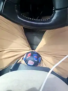 Policeman20742 online show from March 3, 4:14 pm