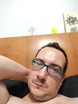 poly0086 online show from September 12, 9:04 pm