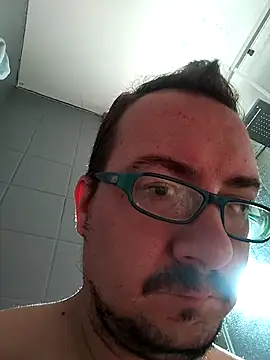 poly0086 online show from September 28, 9:40 am