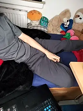 Dennis 2024 online show from October 21, 5:43 am