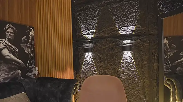 DannSaenz online show from October 19, 10:13 pm