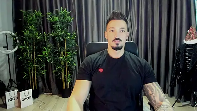 HaydenSpearss online show from November 18, 8:29 am