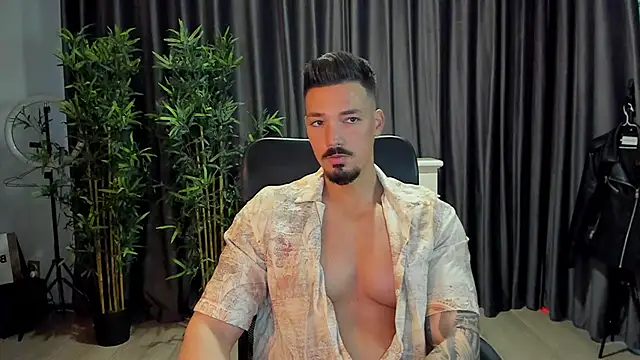 Snapshot of HaydenSpearss chatting on February 8, 7:48 am HaydenSpearss online show from February 8, 7:48 am