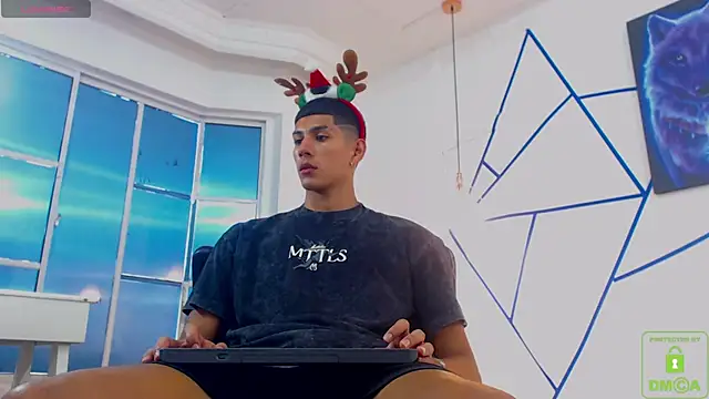 Valerio 20 online show from December 9, 8:18 pm