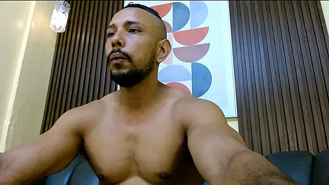 Thiago Summers online show from March 18, 12:17 pm