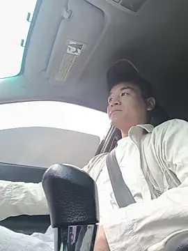 kisstoyousoon2024 online show from March 2, 6:58 am