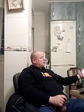 lobito1997 online show from February 19, 7:16 am