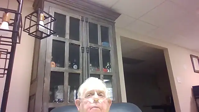 bootlegmanz online show from April 5, 8:16 pm