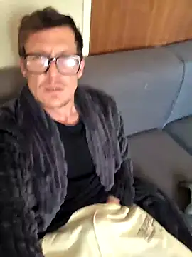 TheSouthernKing online show from October 14, 5:47 am