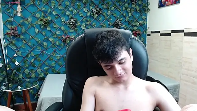 Waturox online show from October 11, 8:35 pm