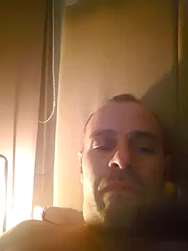 Snapshot of Dorset8360 chatting on December 11, 1:39 am Dorset8360 online show from December 11, 1:39 am