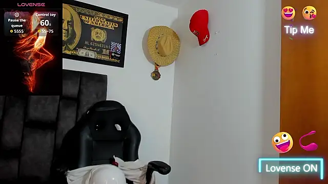 MattRodriguez9 online show from March 16, 11:03 am