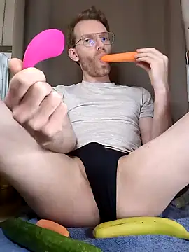 ViktorWolf online show from January 1, 4:18 pm