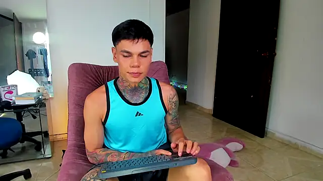 Jordyrodriiguez online show from October 21, 9:50 pm