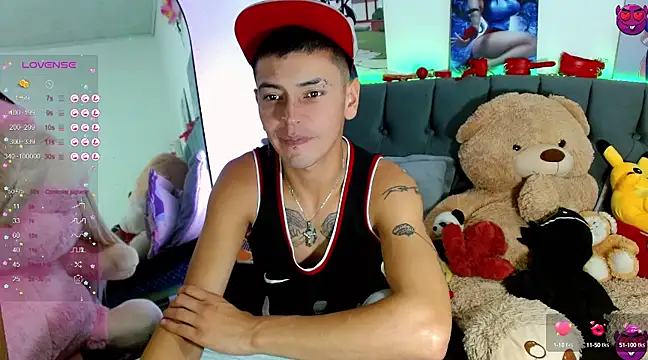 Snapshot of _snopyy_ chatting on March 6, 7:54 pm snopyy online show from March 6, 7:54 pm