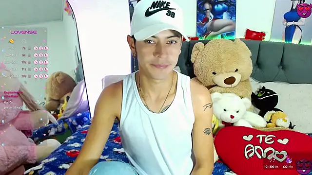 Snapshot of _snopyy_ chatting on February 26, 7:58 pm snopyy online show from February 26, 7:58 pm