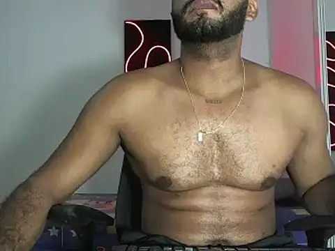 Snapshot of Hardboy_latin chatting on January 30, 12:50 am Hardboy latin online show from January 30, 12:50 am